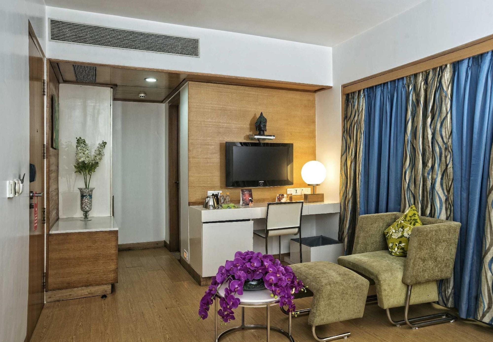 Yogi Executive, Navi Mumbai Exterior foto
