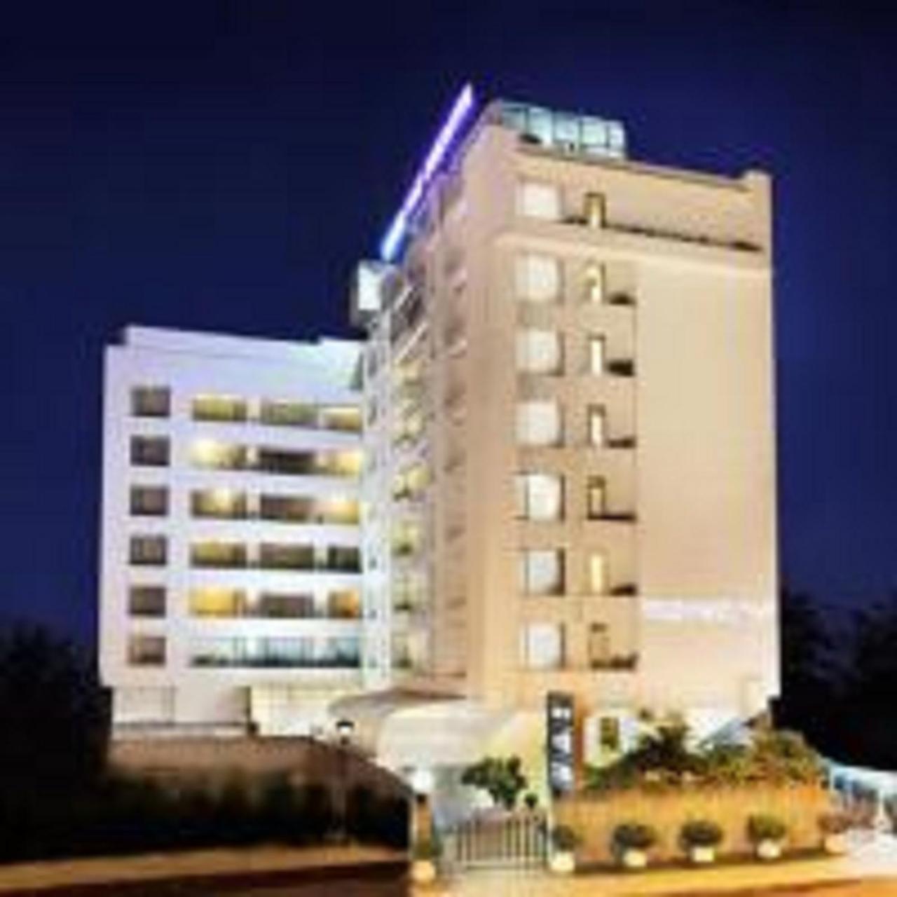 Yogi Executive, Navi Mumbai Exterior foto